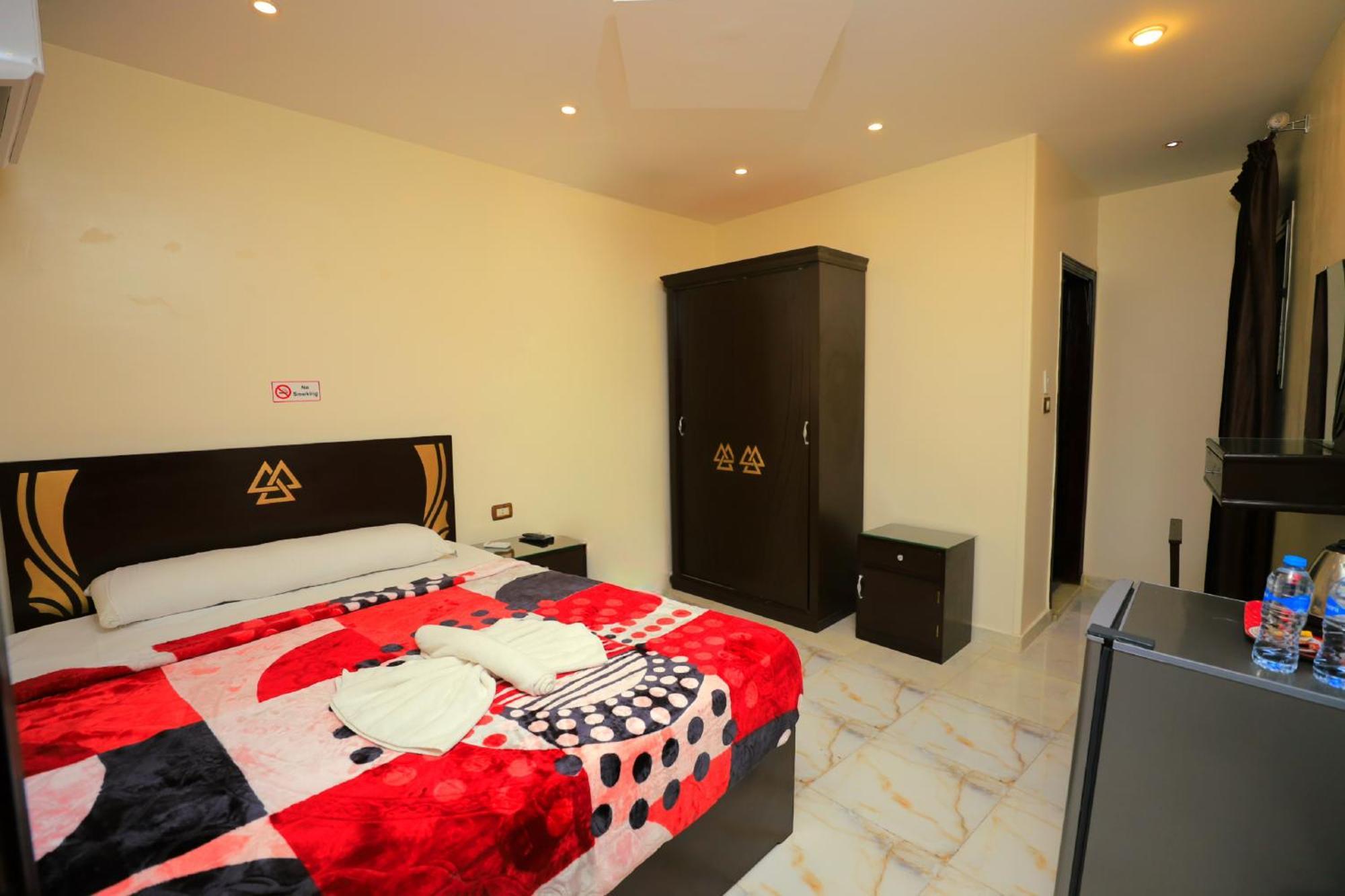 Magic Pyramids Hotel
